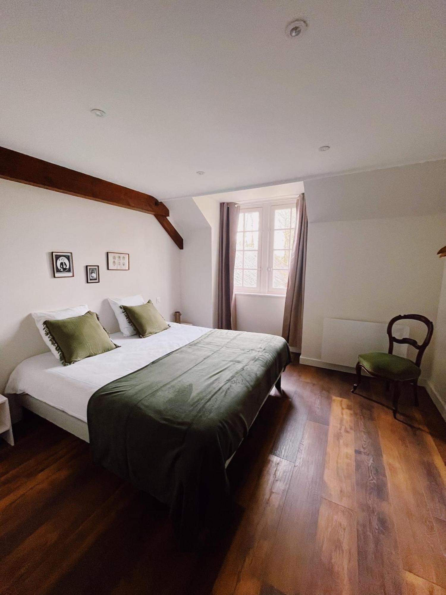 Bed and Breakfast Abbaye De Blanchelande Neufmesnil Екстер'єр фото
